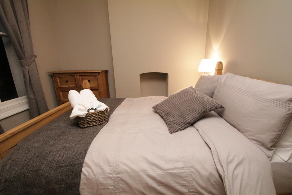 New And Cosy Rooms Sidney Square Londra Esterno foto