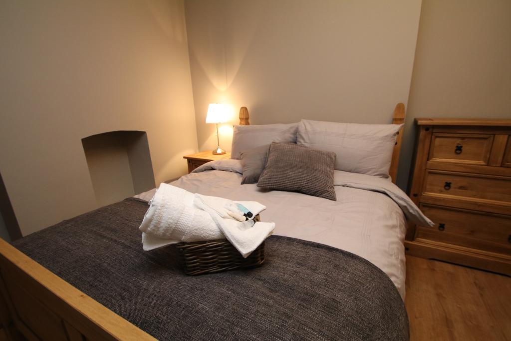 New And Cosy Rooms Sidney Square Londra Esterno foto