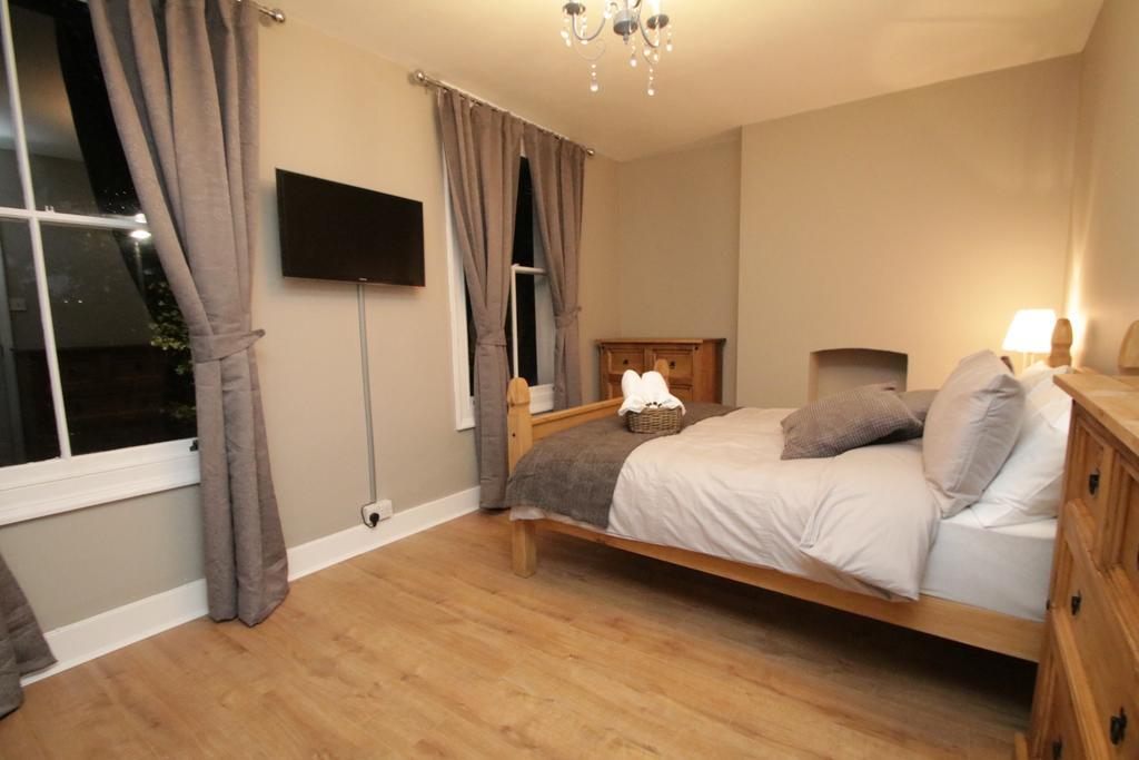 New And Cosy Rooms Sidney Square Londra Esterno foto